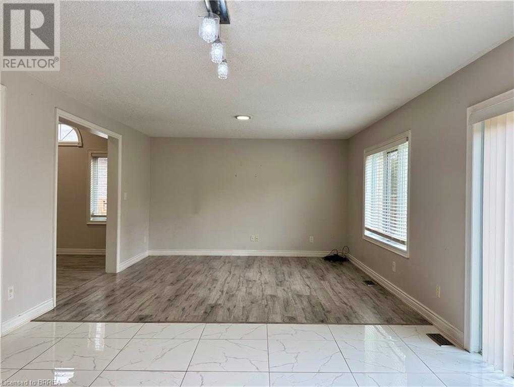Photo 6 of 687 Spitfire Street, Woodstock ON