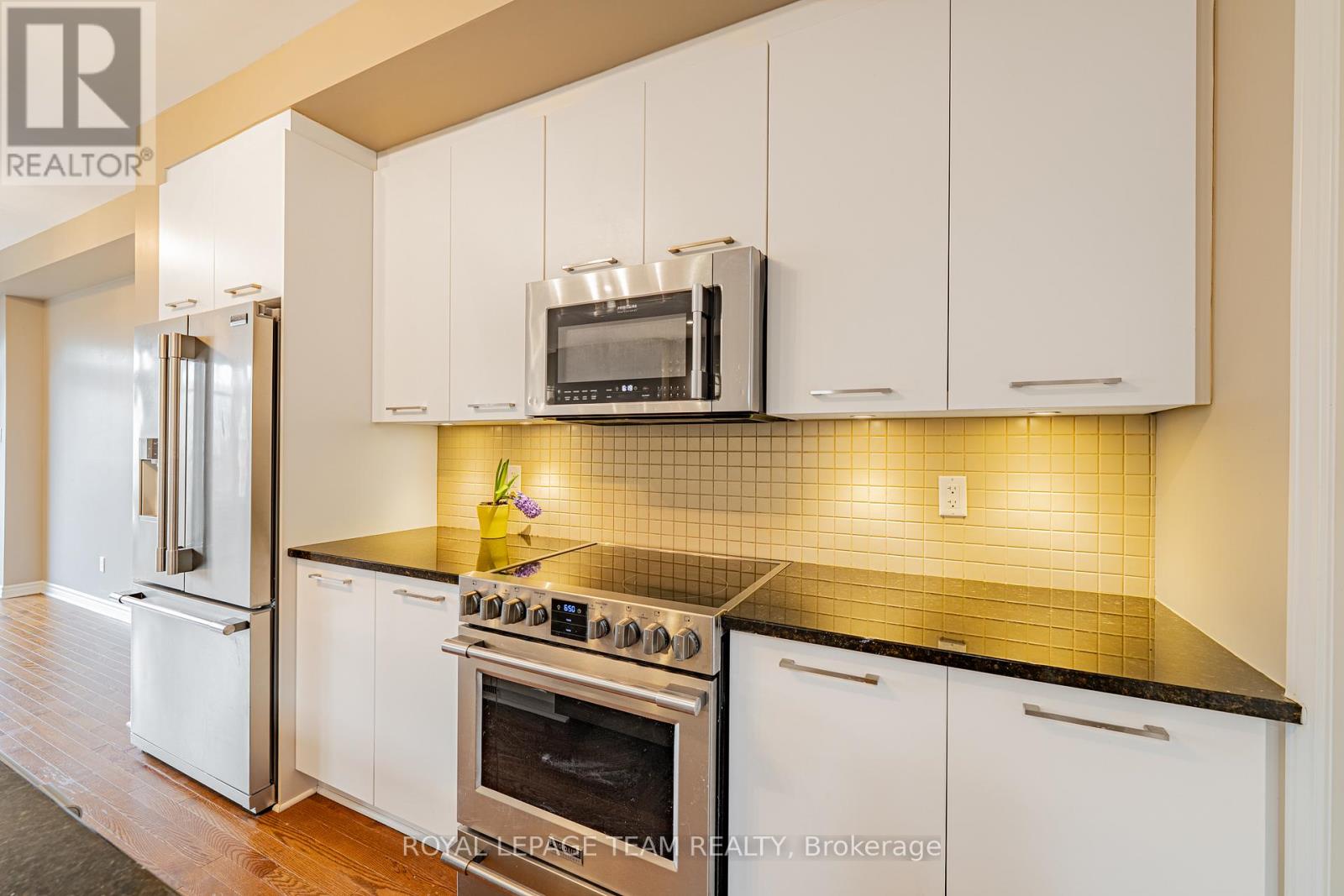 Photo 19 of 768 Cedar Creek Drive, Ottawa ON