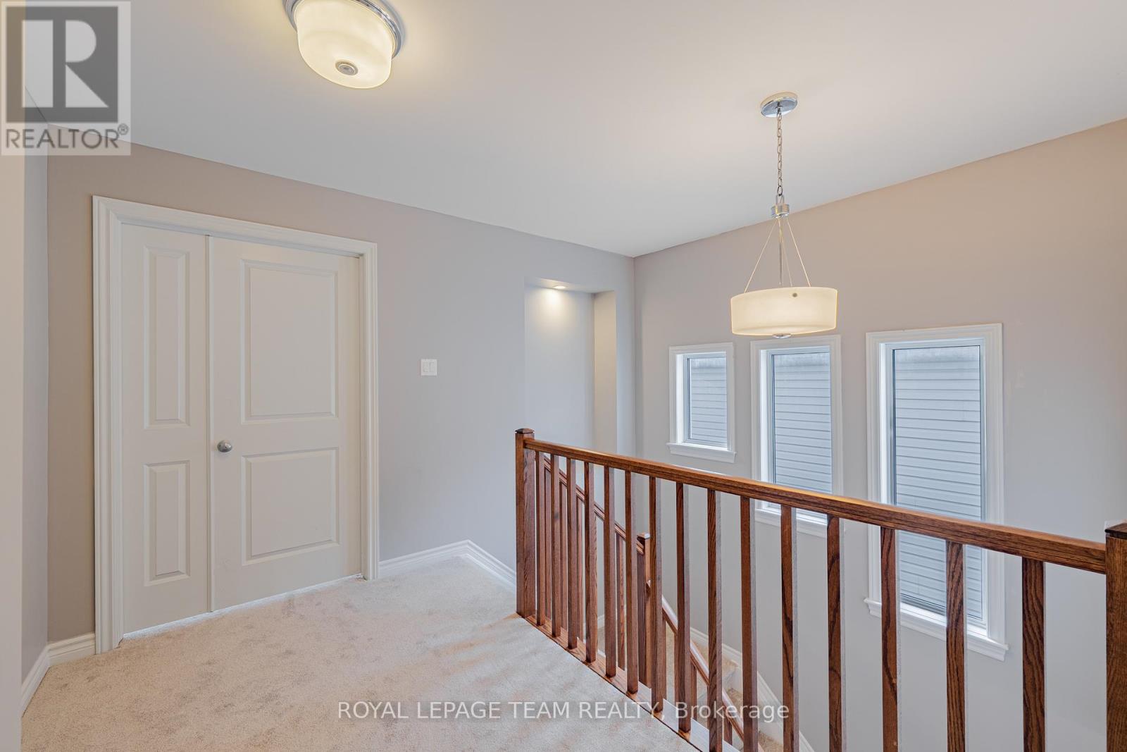 Photo 33 of 768 Cedar Creek Drive, Ottawa ON
