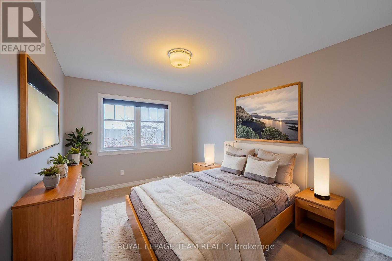 Photo 40 of 768 Cedar Creek Drive, Ottawa ON