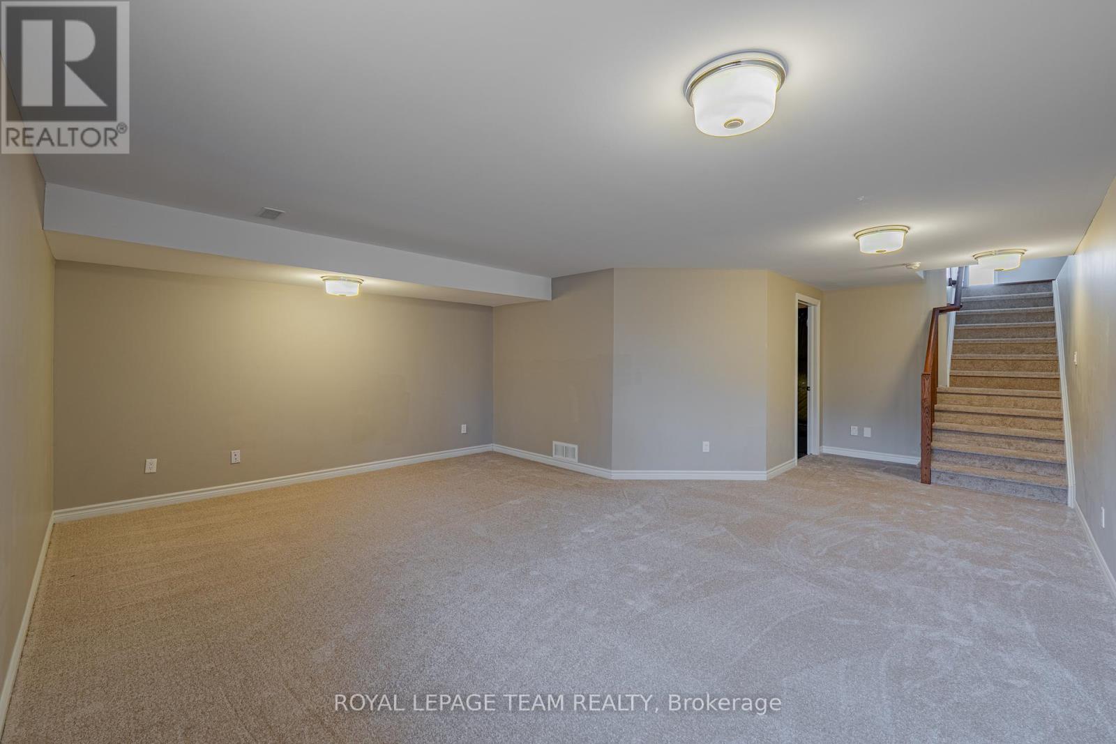 Photo 45 of 768 Cedar Creek Drive, Ottawa ON