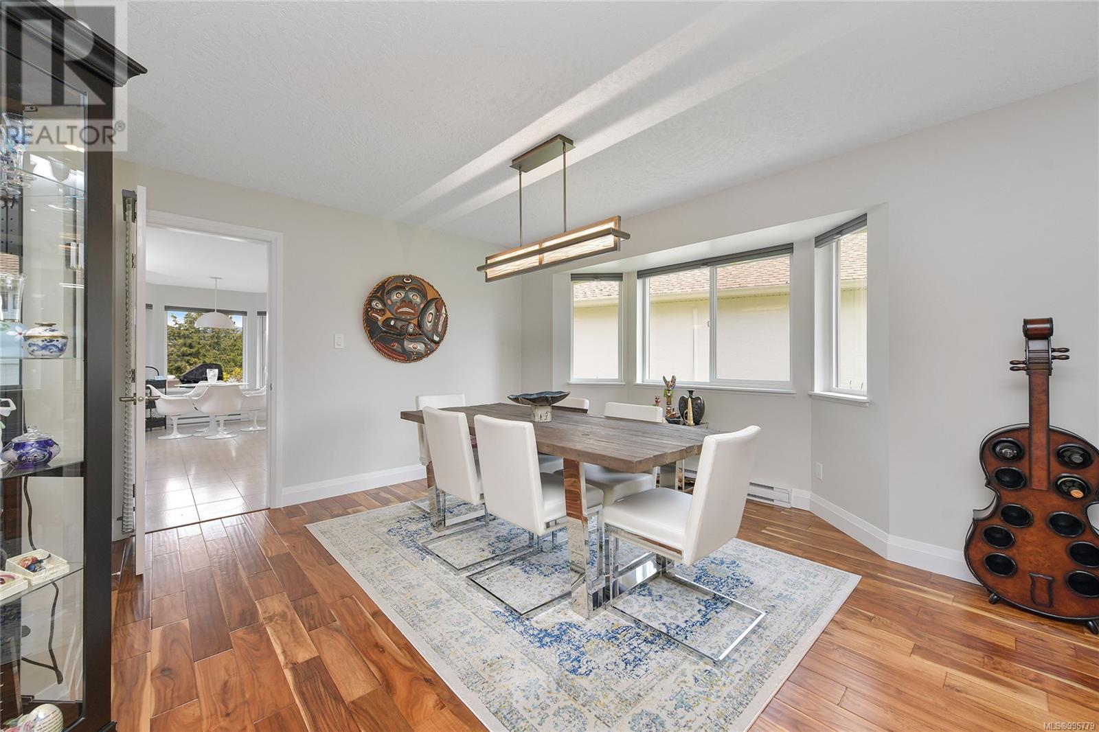  597 Pine Ridge Drive, Cobble Hill