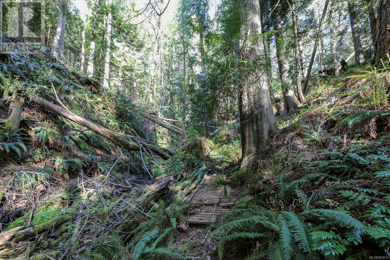 2399 Garry Oak Dr, Nanoose Bay