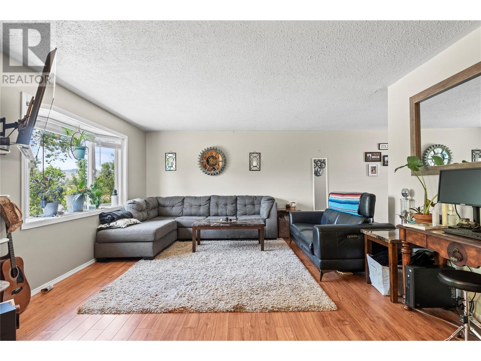  1451 Mountview Road, Vernon