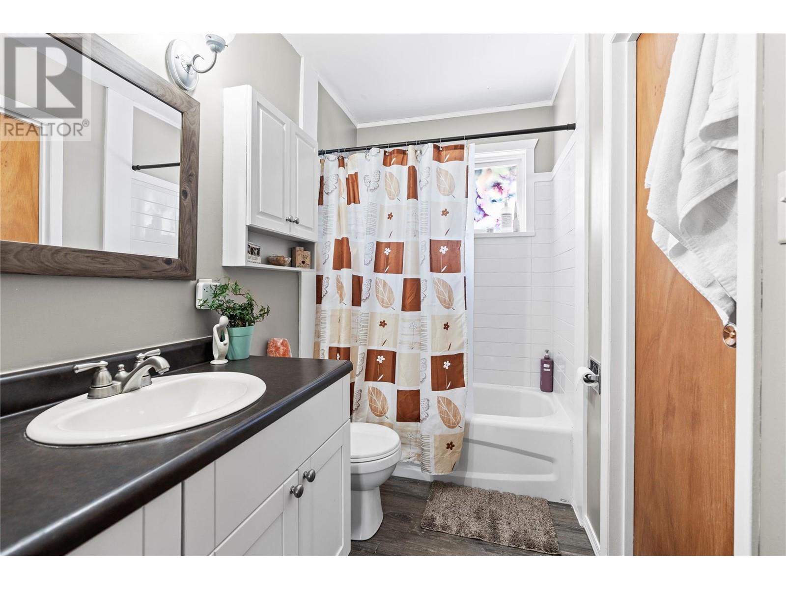  1451 Mountview Road, Vernon