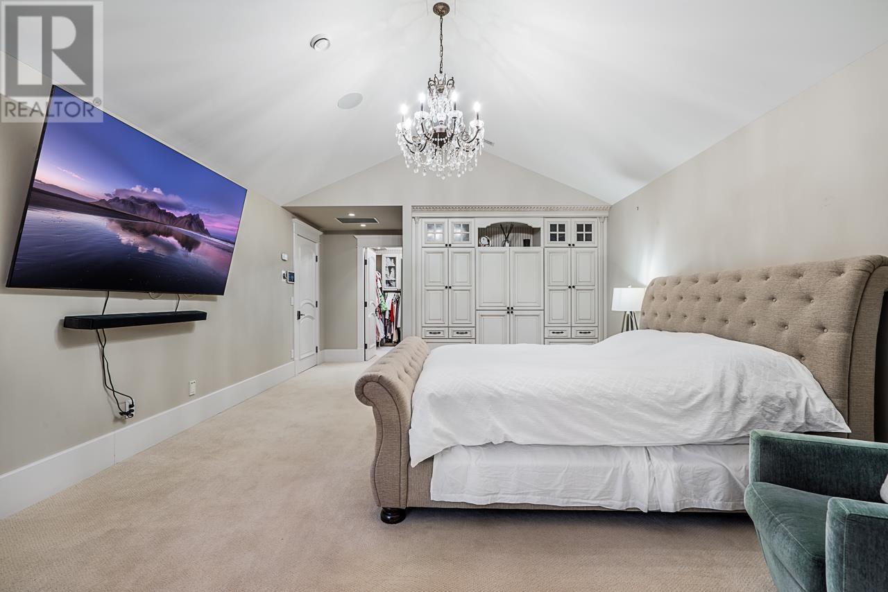 2956 PALMERSTON AVENUE, West Vancouver