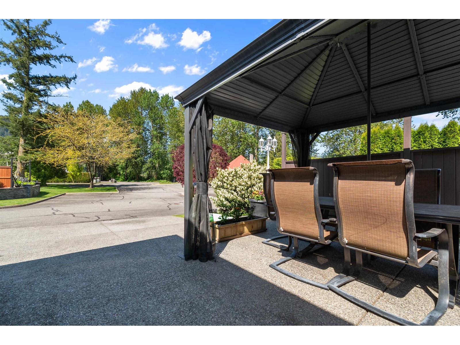 158 14600 MORRIS VALLEY ROAD, Mission