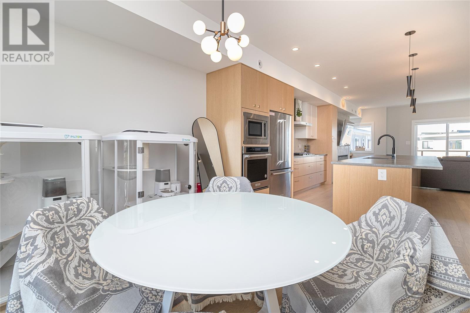  1154 Olivine Mews, Langford
