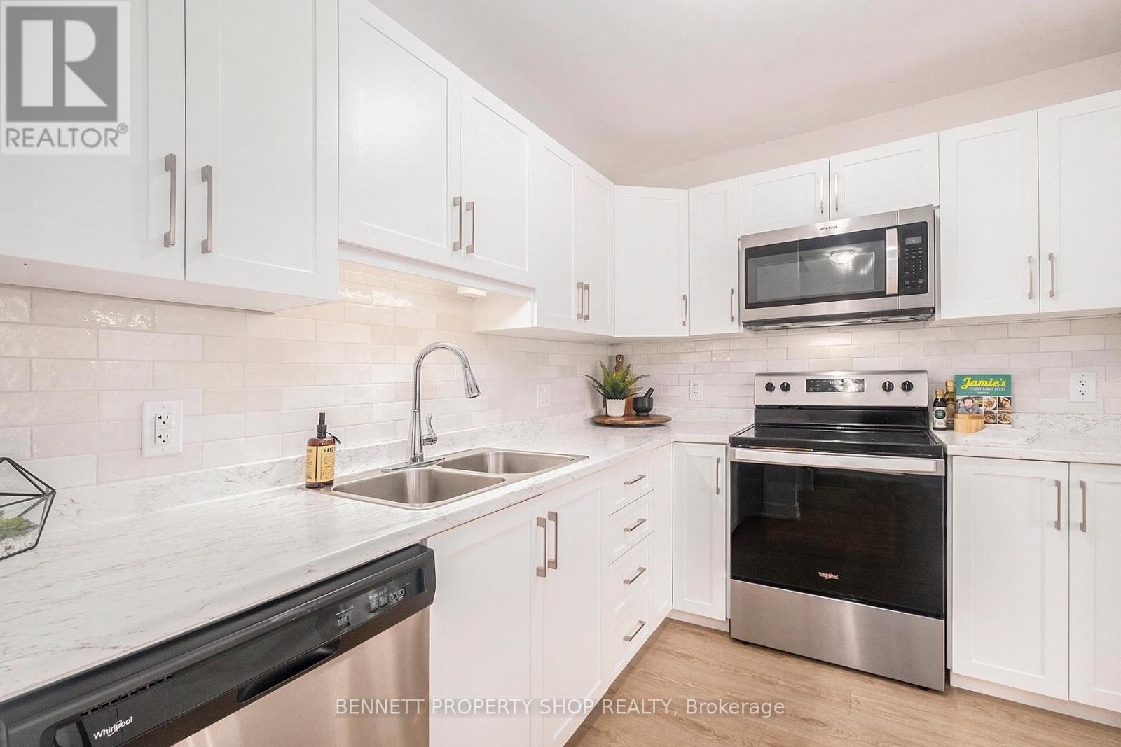 Photo 4 of 63 Whitcomb Crescent, Smiths Falls ON