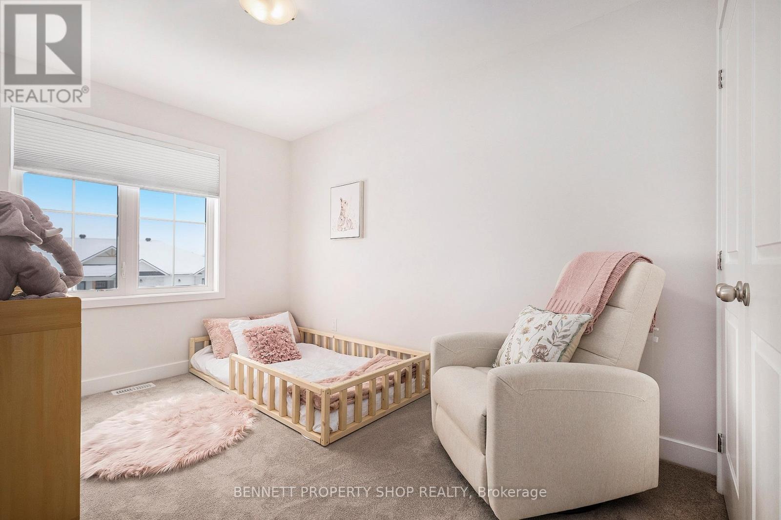Photo 17 of 63 Whitcomb Crescent, Smiths Falls ON