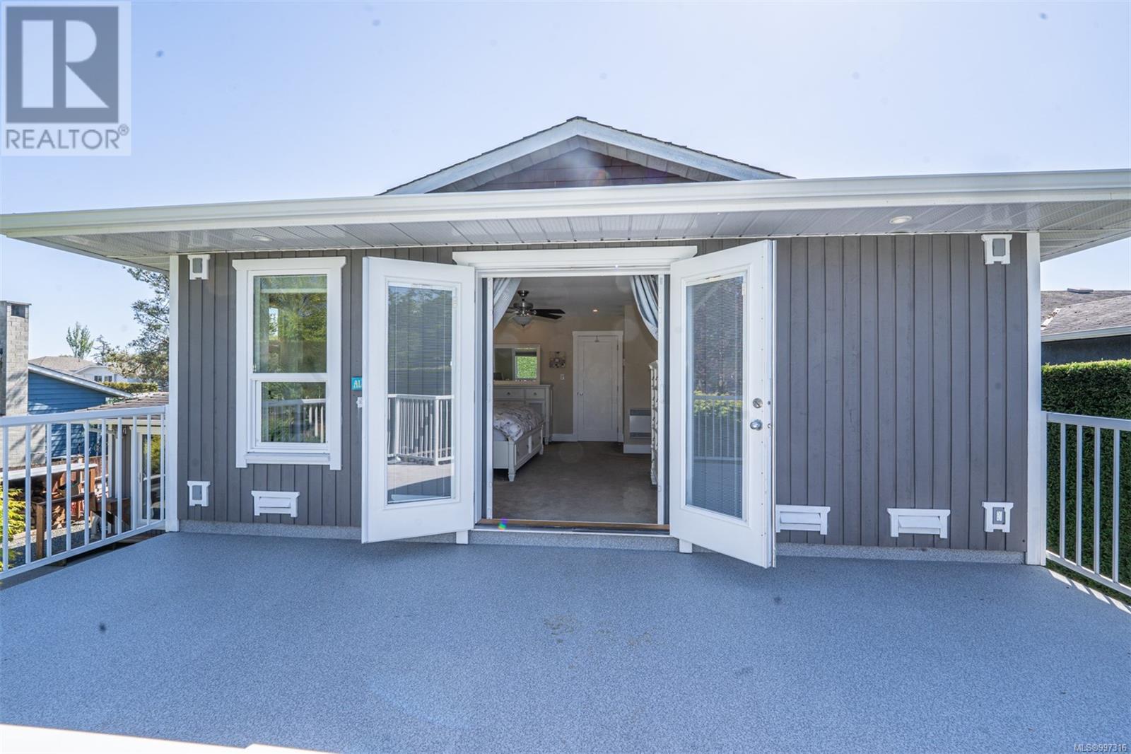  1126 Damelart Way, Central Saanich