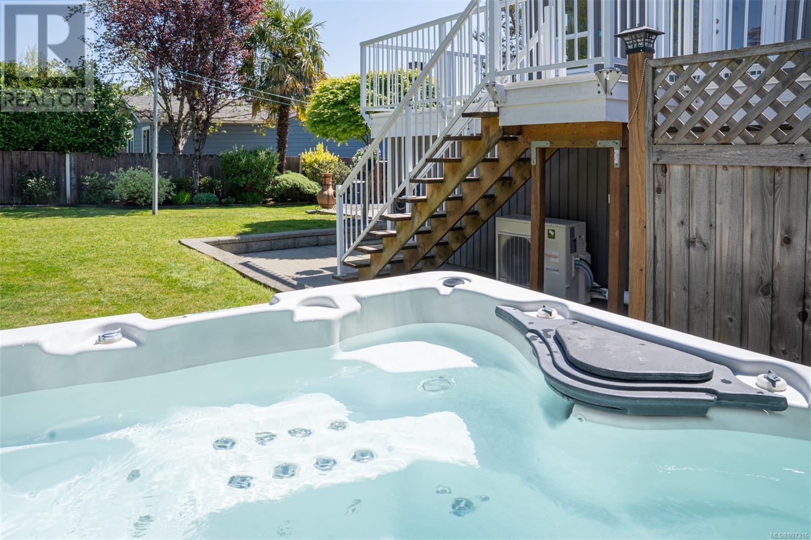  1126 Damelart Way, Central Saanich