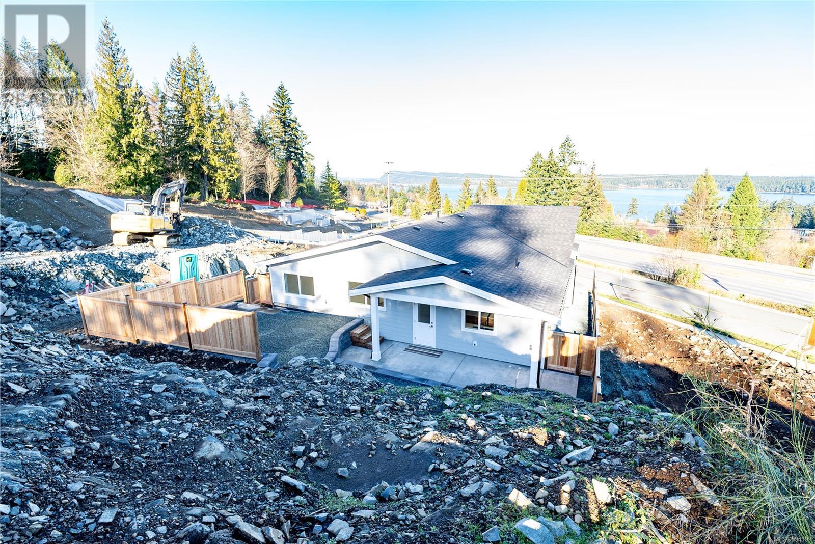 664 Farrell Rd, Ladysmith