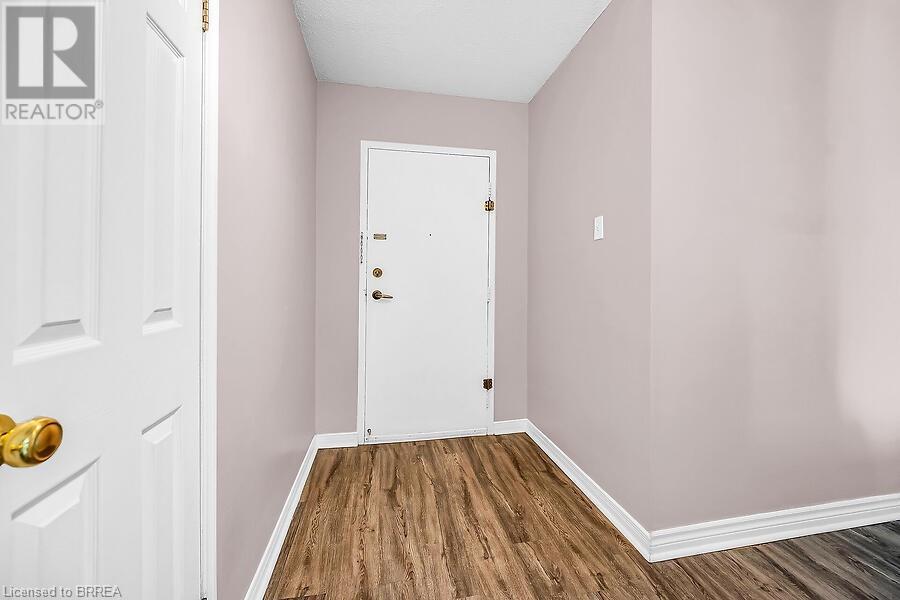 Photo 9 of 640 West Street Unit 300, Brantford ON
