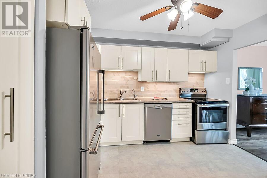 Photo 8 of 640 West Street Unit 300, Brantford ON