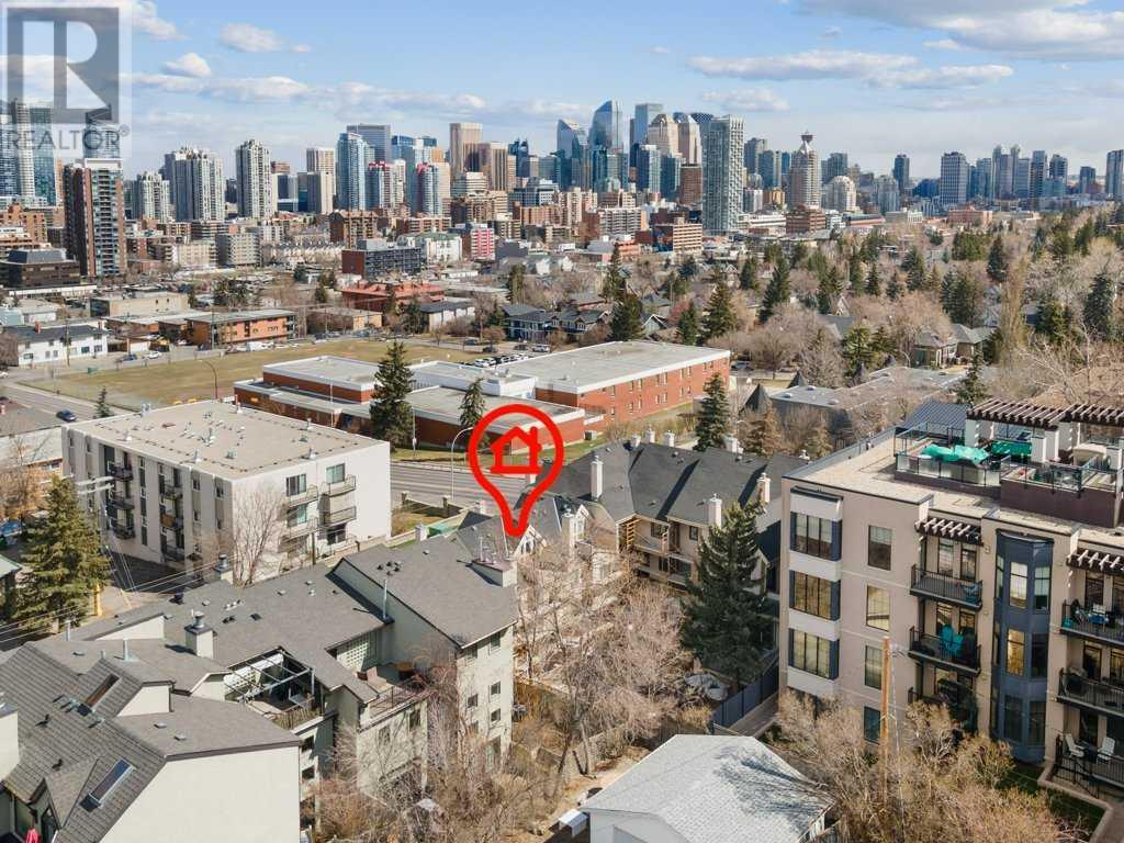 Single Family House for Sale in   Avenue SW Bankview Calgary 