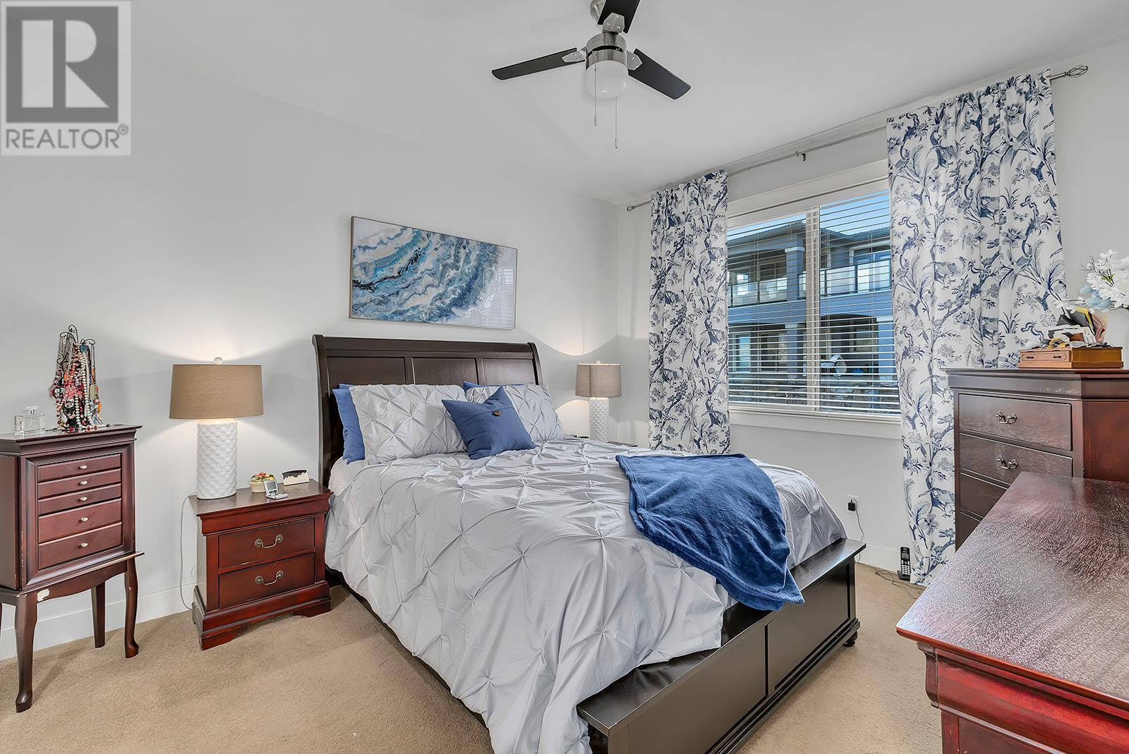 1605 Marina Way, West Kelowna