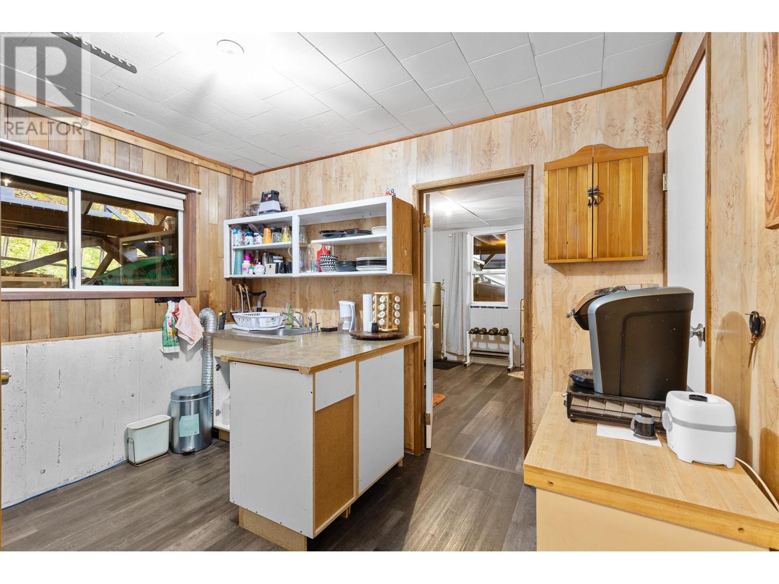  28000 GARNET VALLEY Road, Summerland