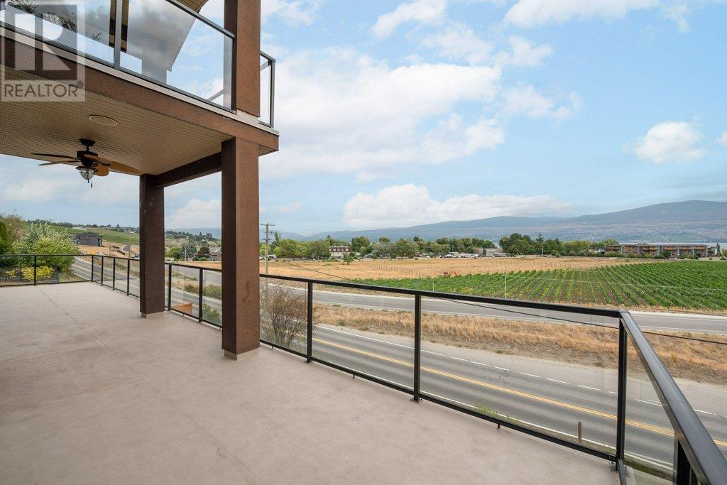 3613 Empire Place, West Kelowna