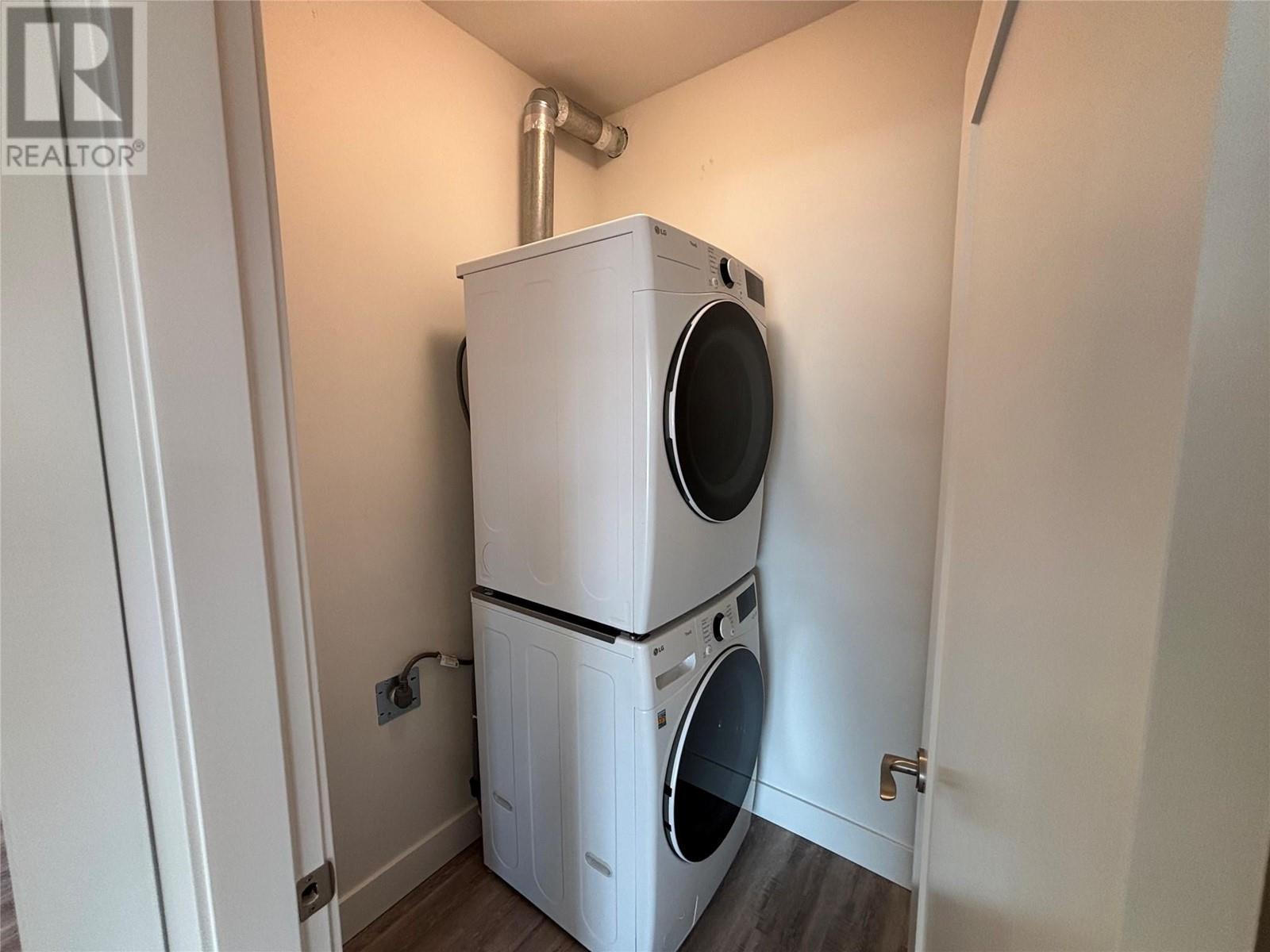 1768 Gallon Avenue, Lumby