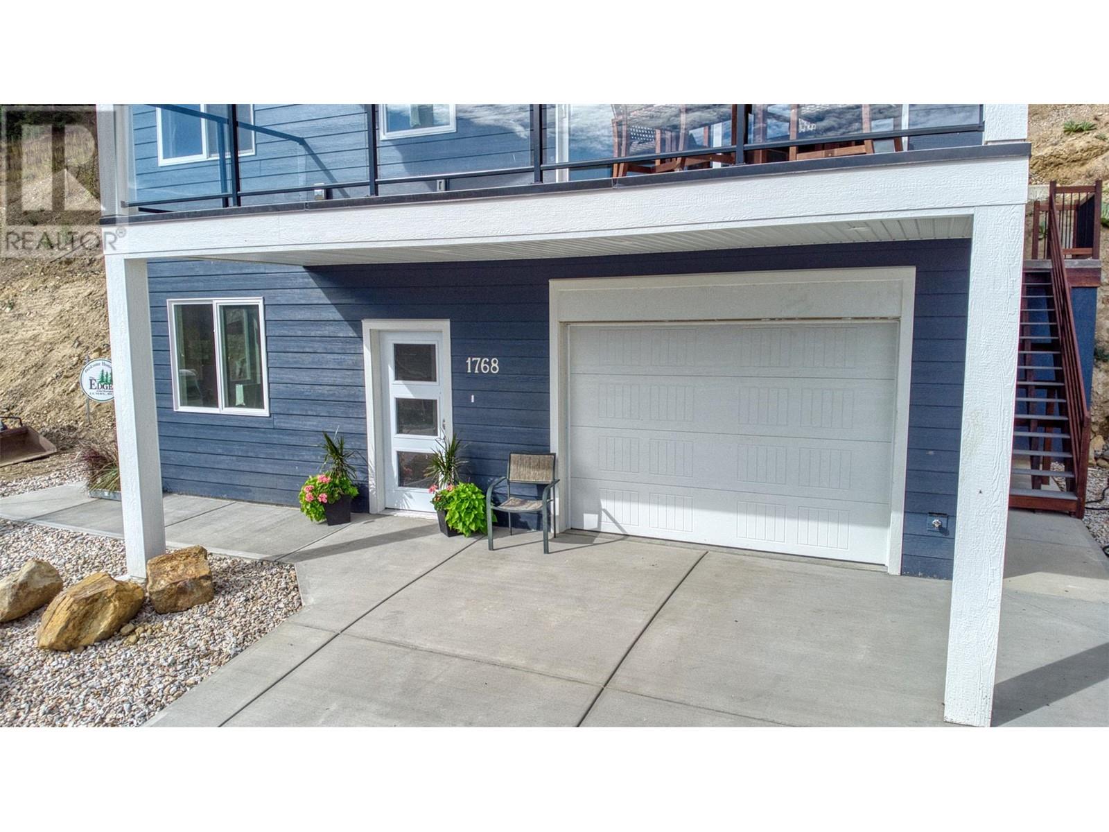 1768 Gallon Avenue, Lumby