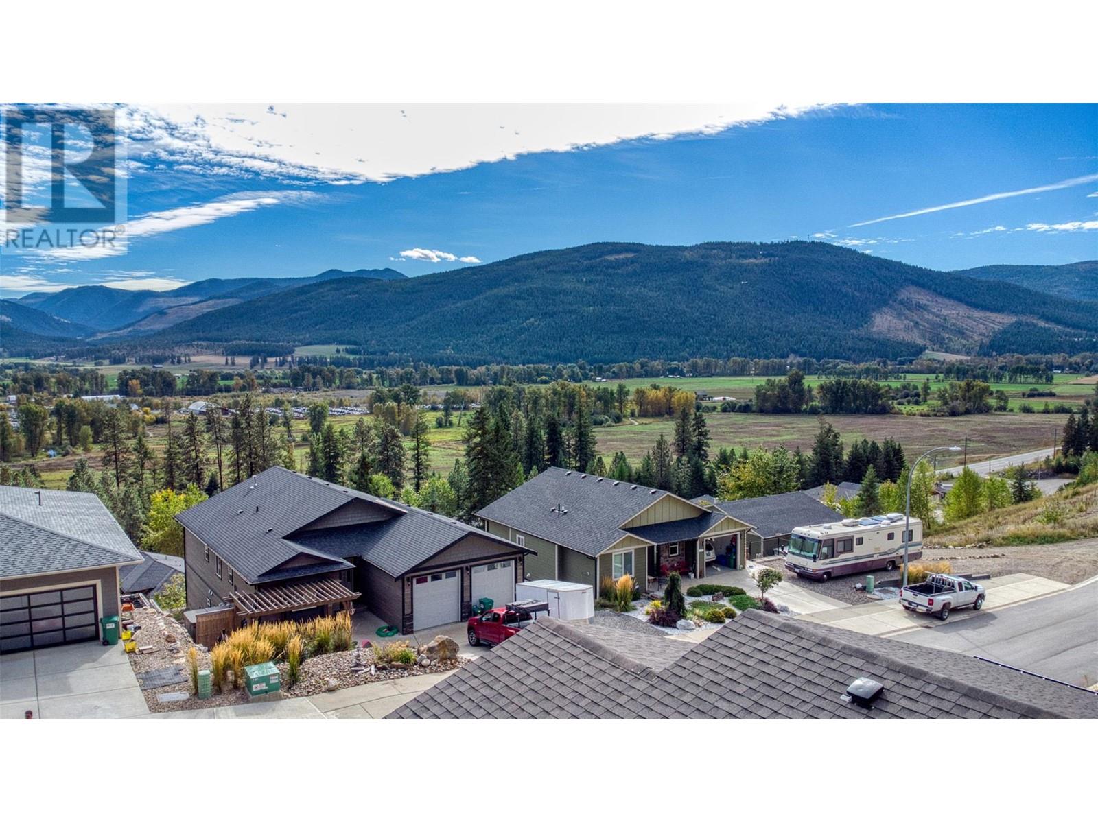 1768 Gallon Avenue, Lumby
