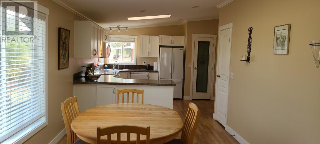 Photo 26 of 72 Tomkinson Road, Grindrod BC