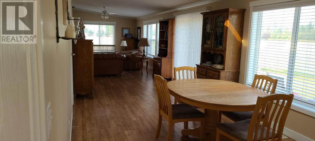 Photo 7 of 72 Tomkinson Road, Grindrod BC