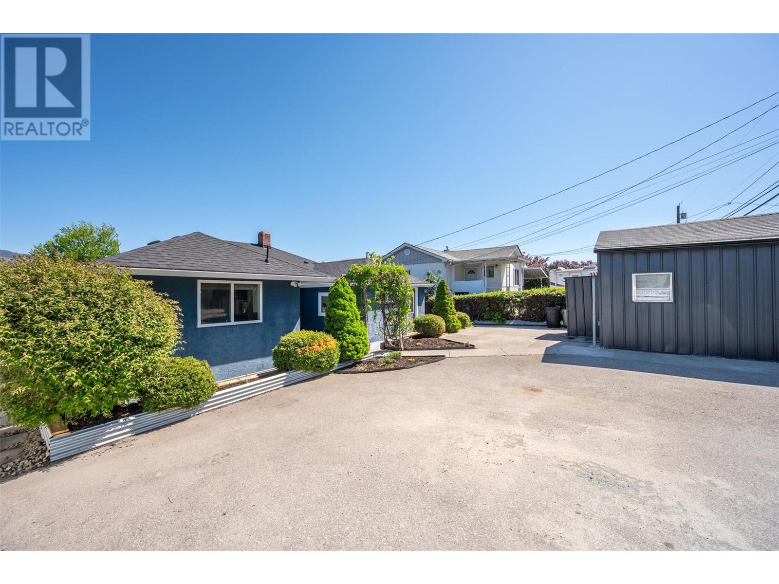  6548 MAIN Street, Oliver