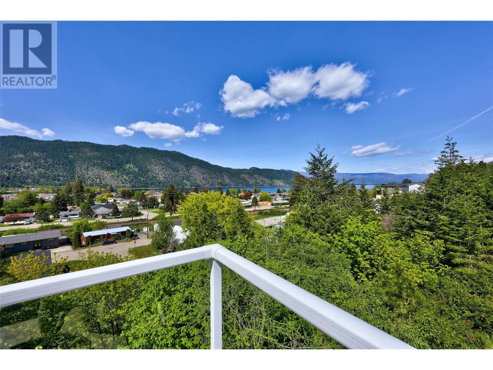 1170 Montgomery Place, Chase