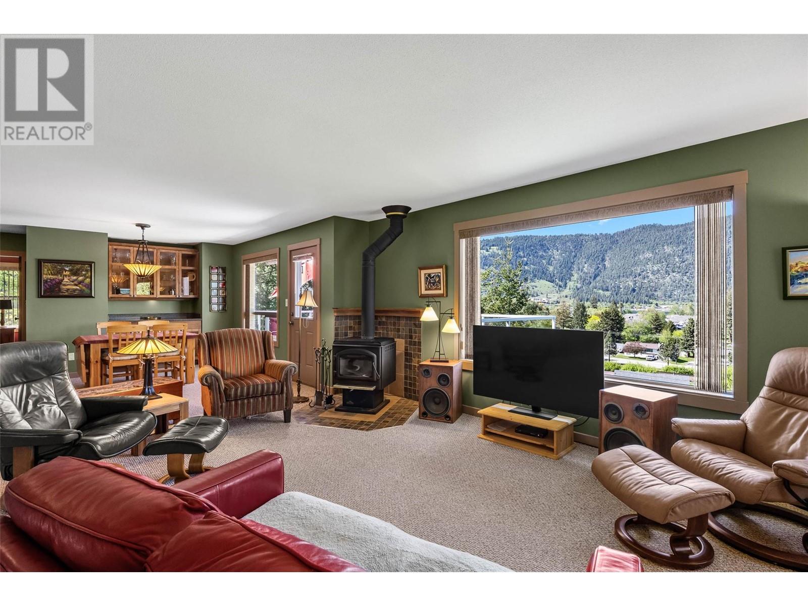 1170 Montgomery Place, Chase