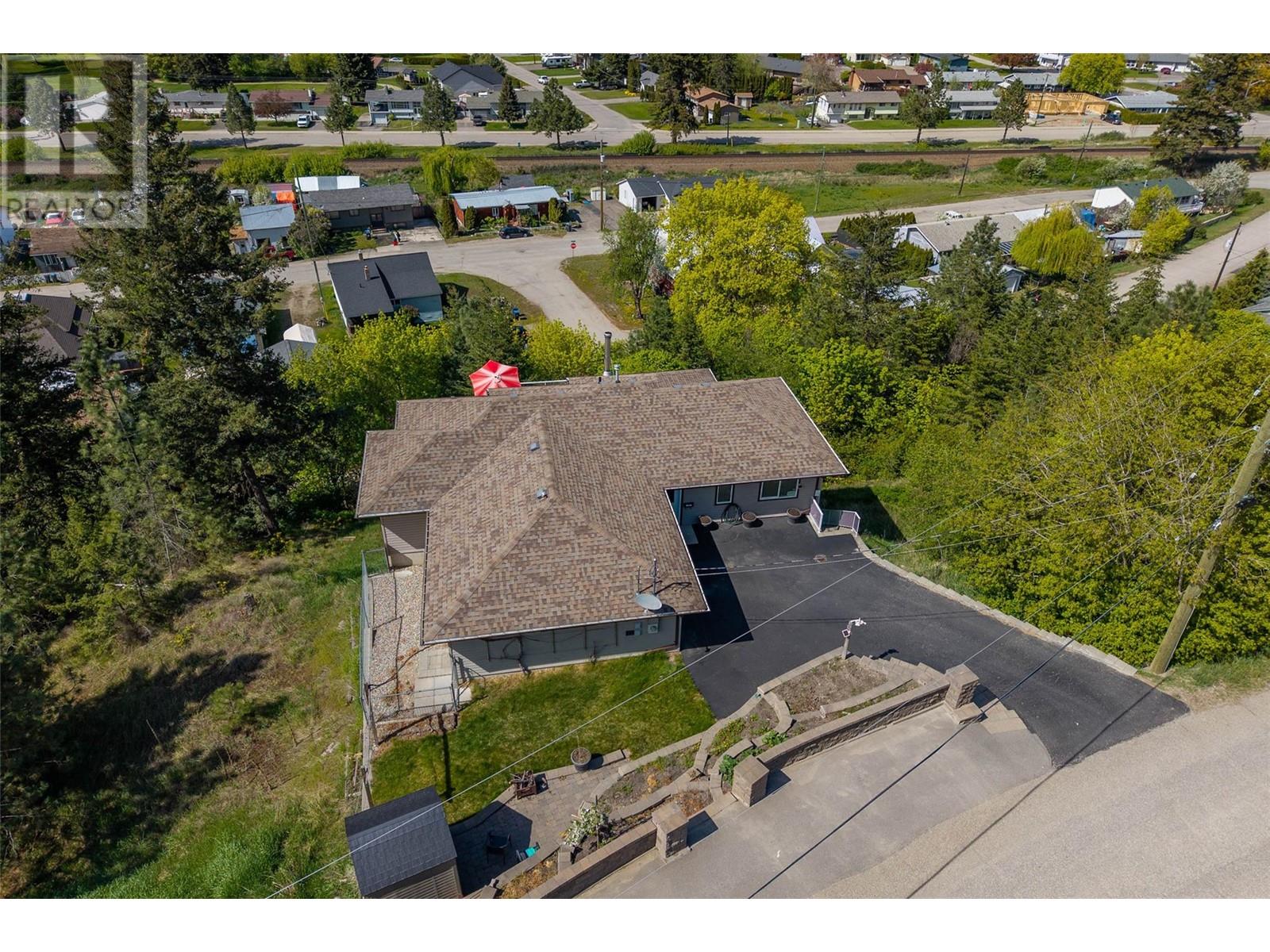1170 Montgomery Place, Chase