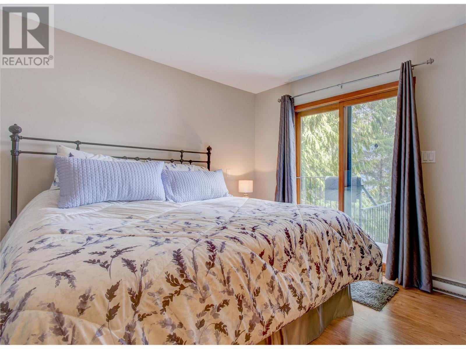  7302 Sunnybrae Canoe Point Road, Tappen