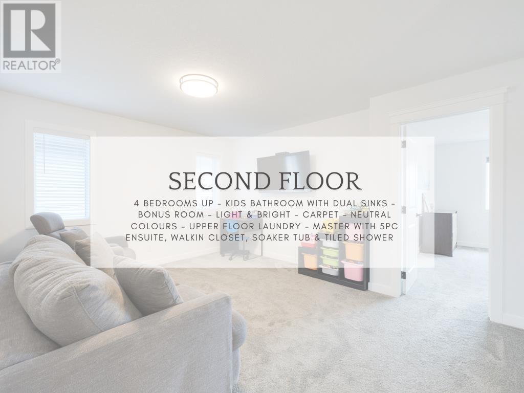 32 Fireside Link, Cochrane, Alberta