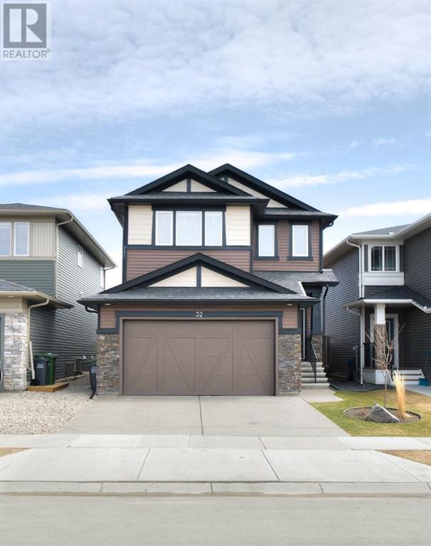 32 Fireside Link, Cochrane, Alberta