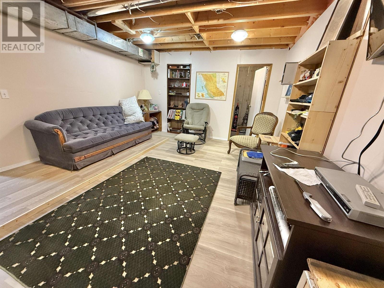 2401 TANOKA ROAD, Quesnel