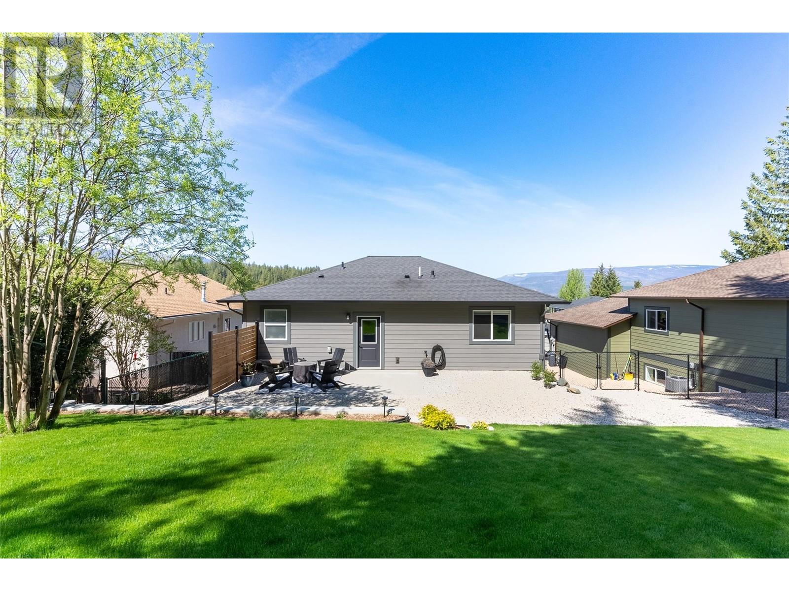 44 2592 Alpen Paradies Road, Blind Bay