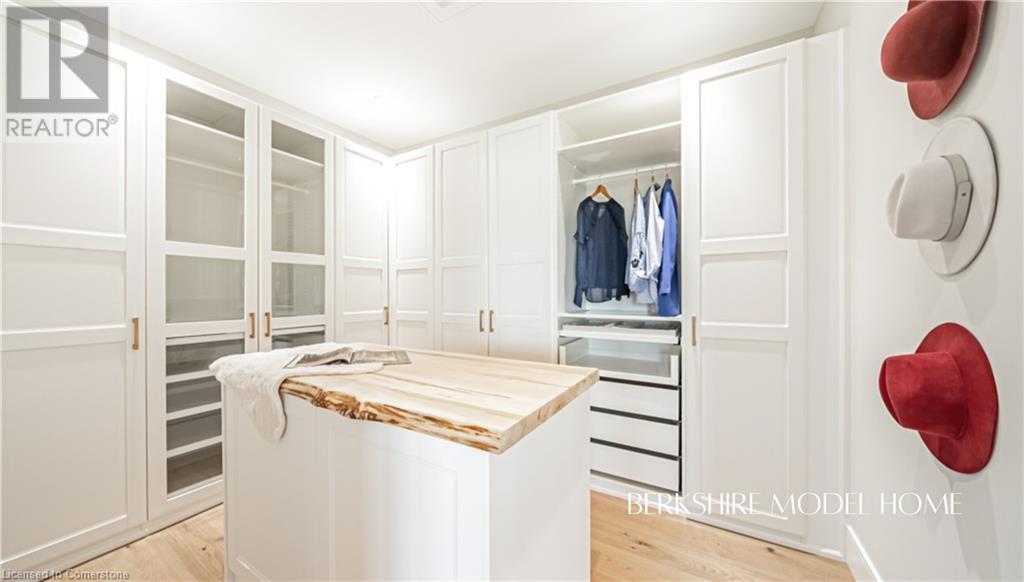 Photo 12 of 426 Masters Drive, Woodstock ON