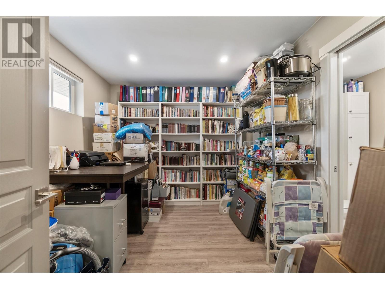  1851 70 Street Southeast, Salmon Arm