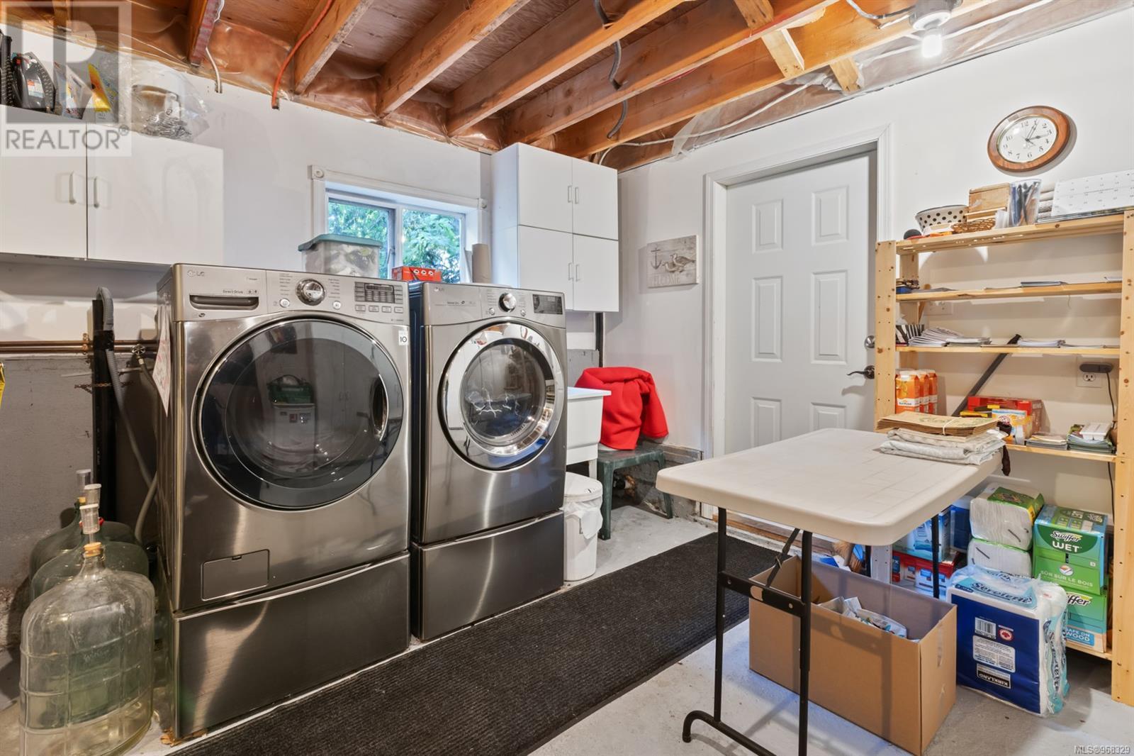 131 Garden St, Ucluelet