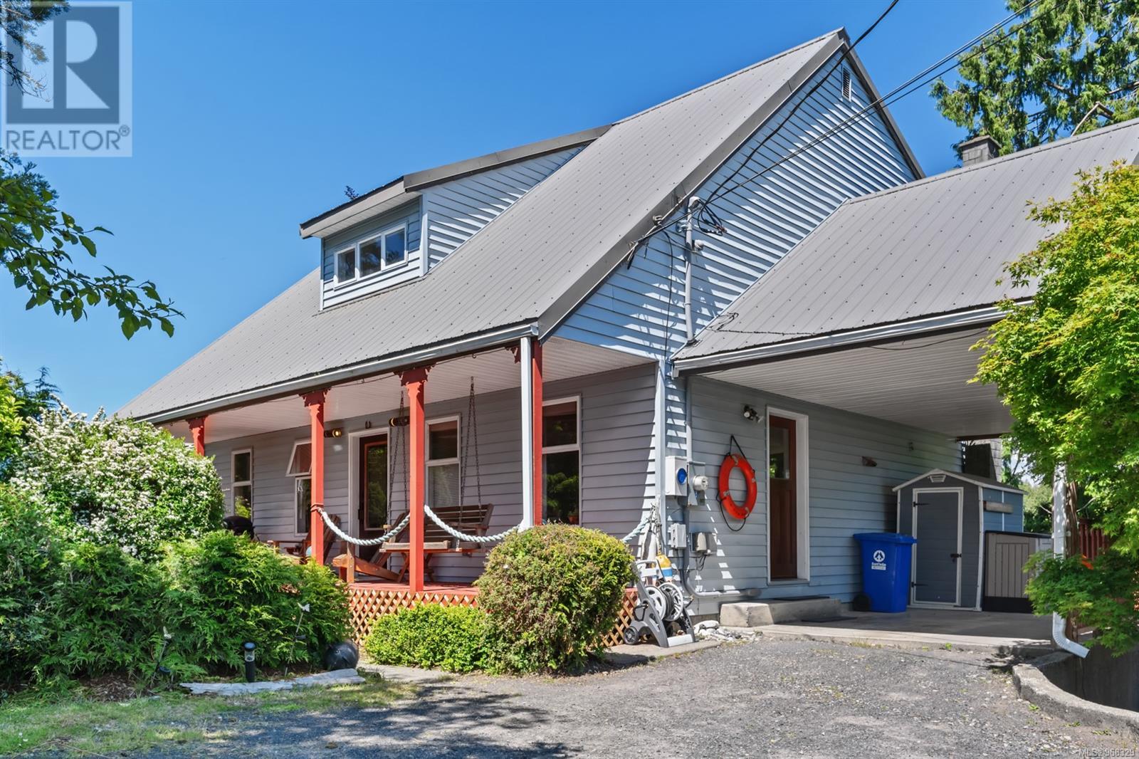 131 Garden St, Ucluelet