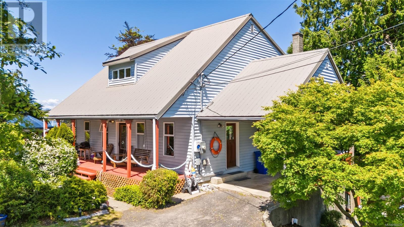 131 Garden St, Ucluelet