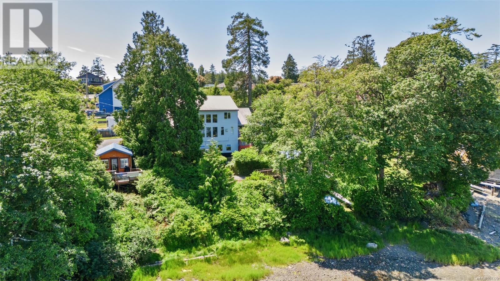 131 Garden St, Ucluelet