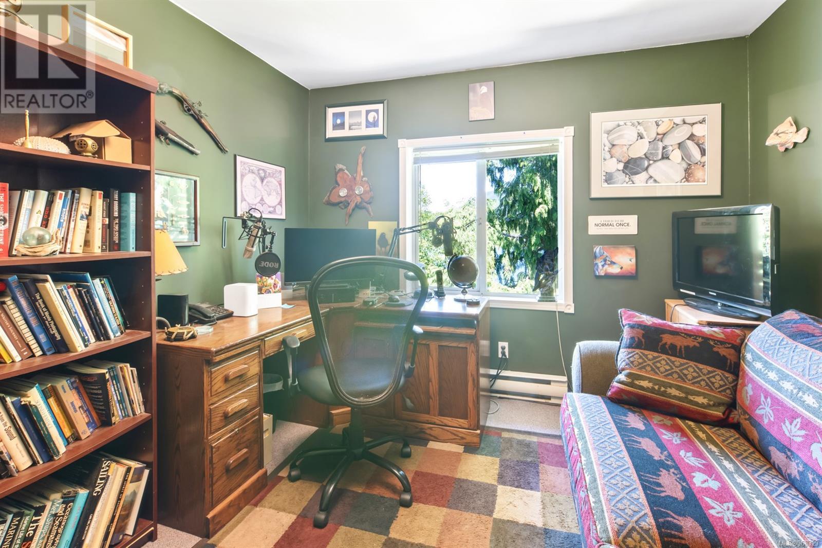 131 Garden St, Ucluelet