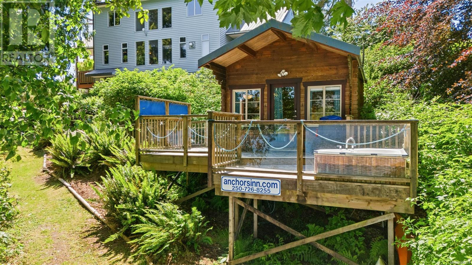 131 Garden St, Ucluelet