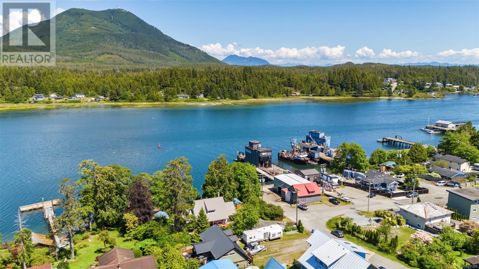 131 Garden St, Ucluelet
