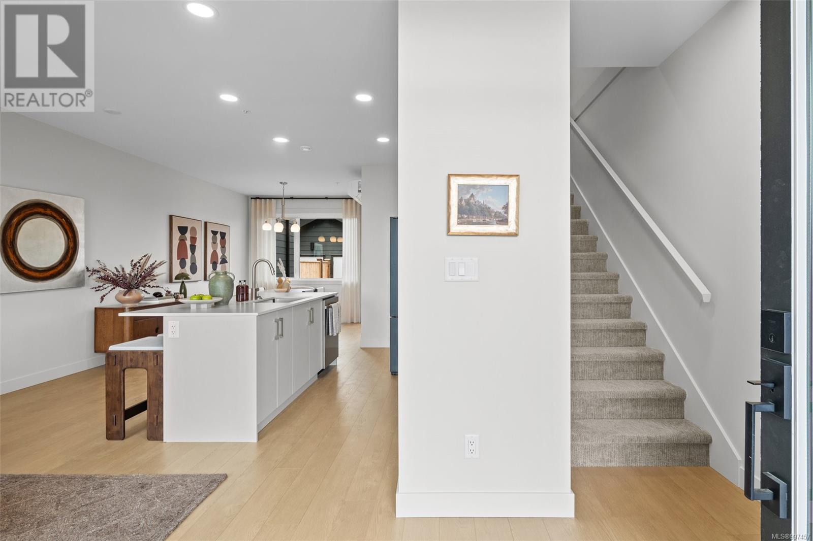 3739 Producers Way, Colwood