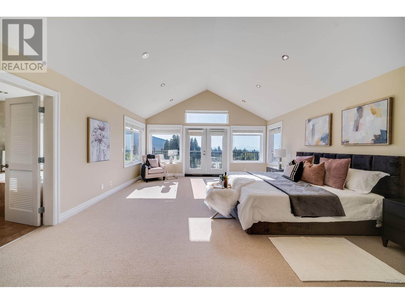 Photo 18 of 3235 Chartwell Lane, Coquitlam BC