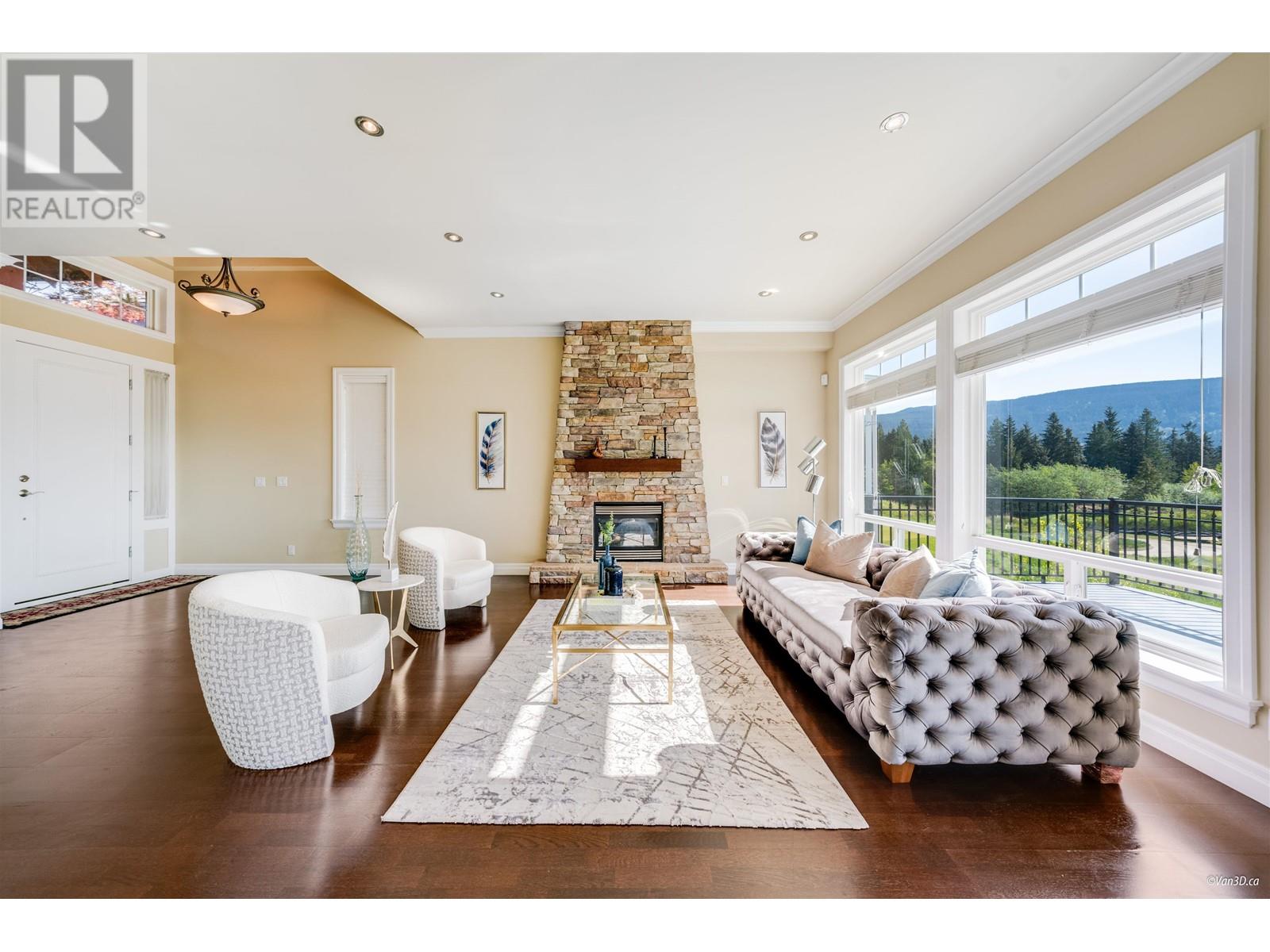 Photo 5 of 3235 Chartwell Lane, Coquitlam BC
