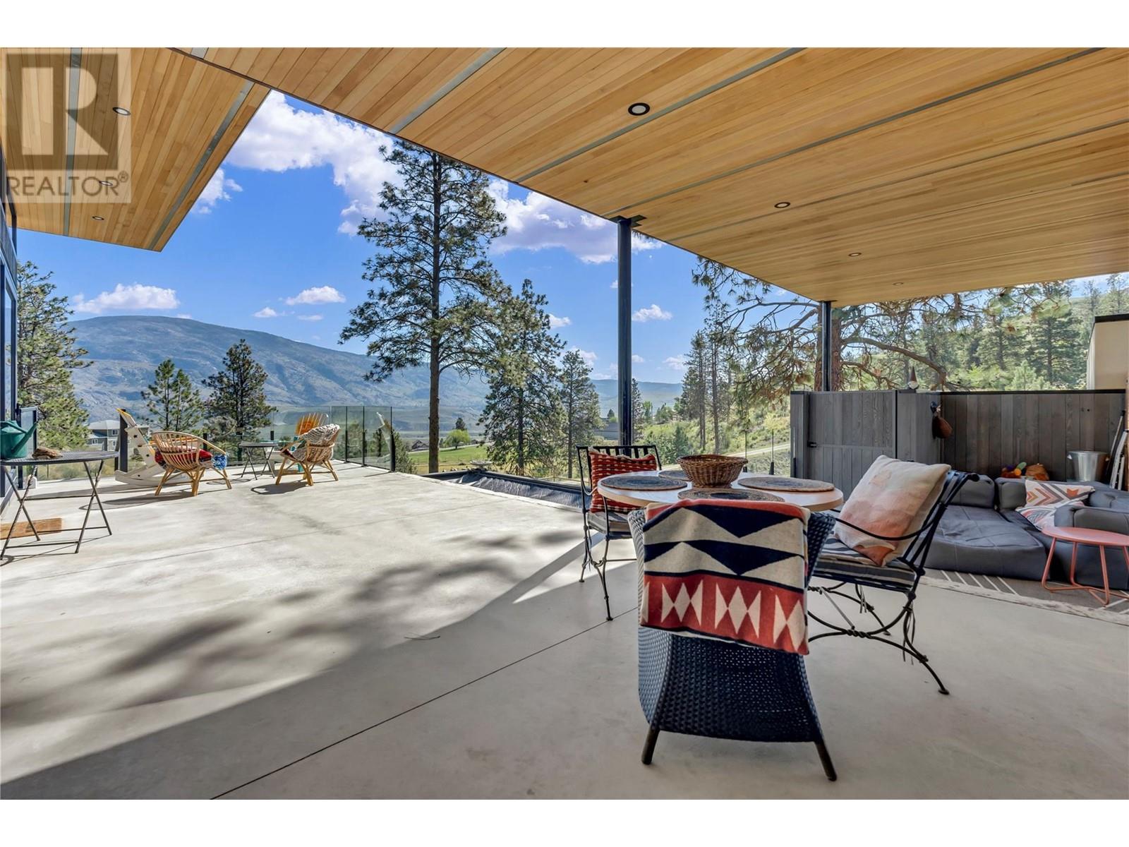 503 Wilson Mountain Road, Oliver